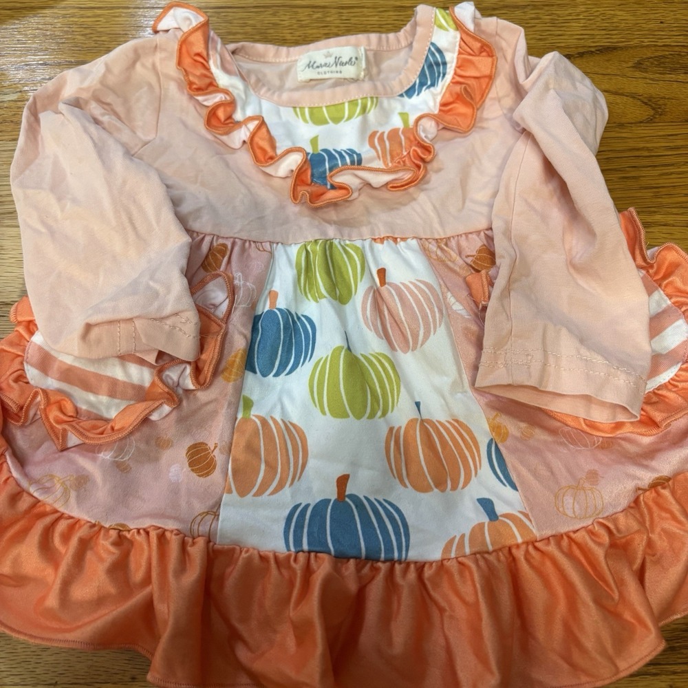 Marie Nichole Girls Top‎  Matching Pants Size XS Fall Pumpkins Boutique Ruffles